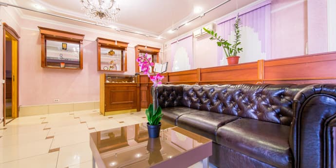 Men'shikov' mini-hotel