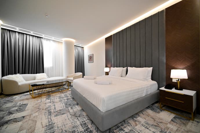 Venice Complex Hotel, 