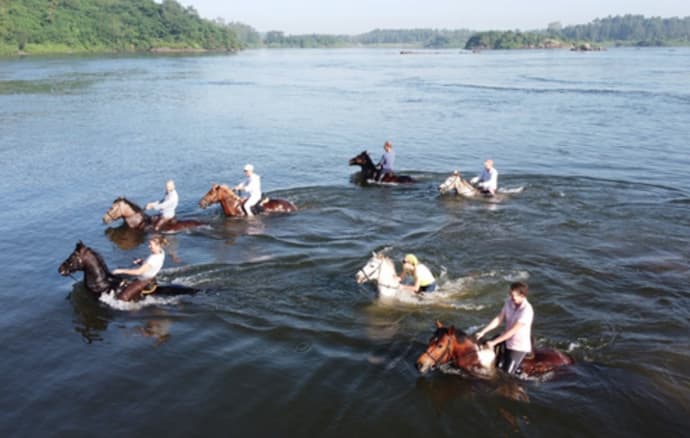 Uganda: discovering the White Nile