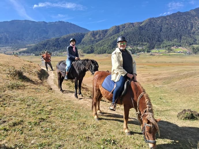 Gangtey, Glacial Valley