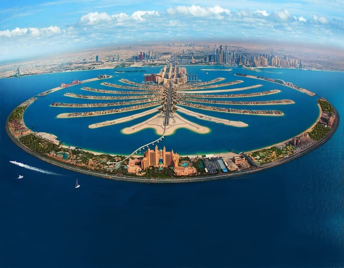 Charms of the Three Emirates Serie Classic