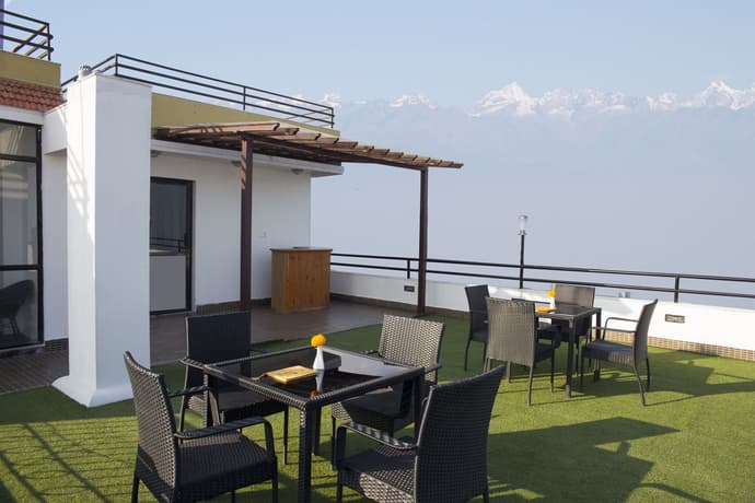 Hotel Himalayan Villa, GENERAL