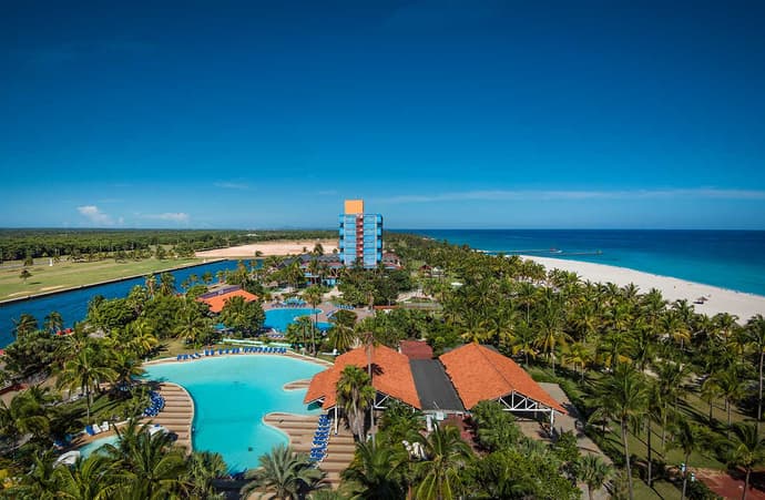 Hotel Playa Caleta, HOTEL