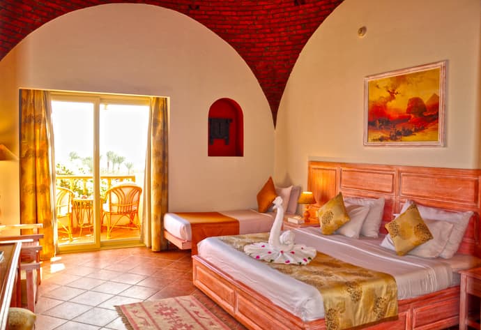 DREAM LAGOON GARDEN RESORT