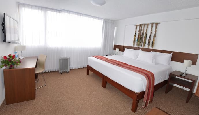 Tierra Viva Puno Plaza