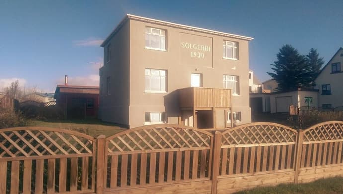 IG Höfn, Featured Image