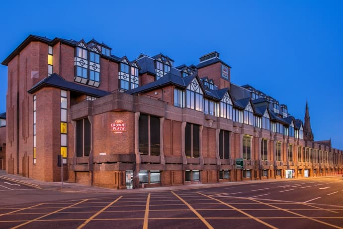 Crowne Plaza Chester by IHG, Primary image