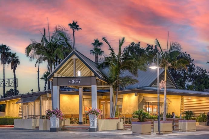 Best Western Seven Seas, Primary image