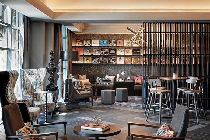 Renaissance Los Angeles Airport Hotel, Primary image