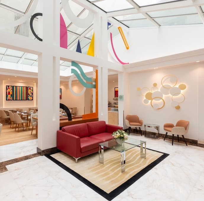 Atlantic Hotel, Primary image