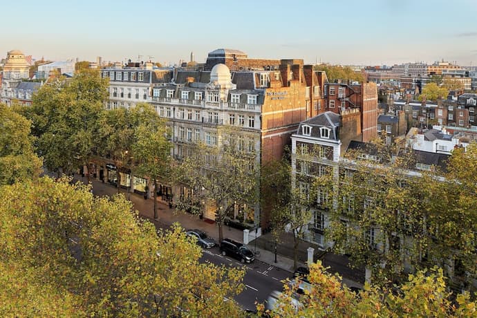 The Rembrandt, Primary image