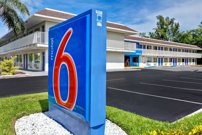 Motel 6 Dania Beach