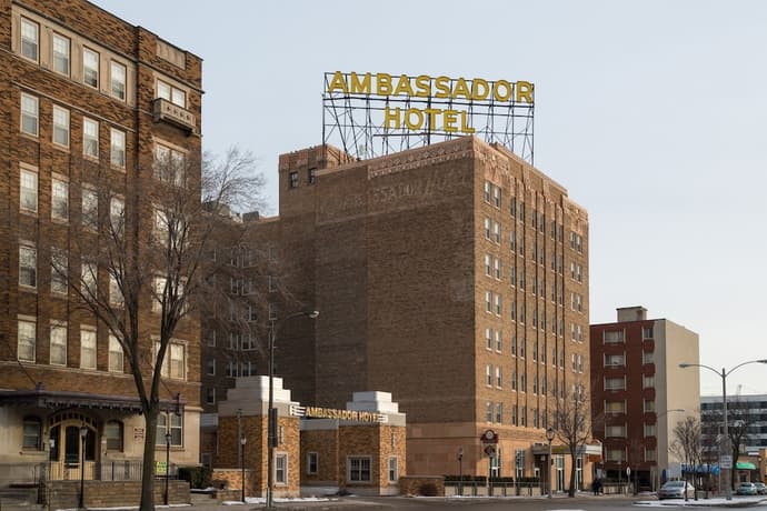 Ambassador Hotel Milwaukee, Trademark Collection by Wyndham, Primary image