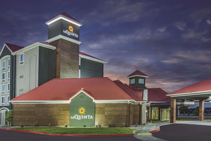 La Quinta Inn & Suites by Wyndham Las Vegas Summerlin Tech