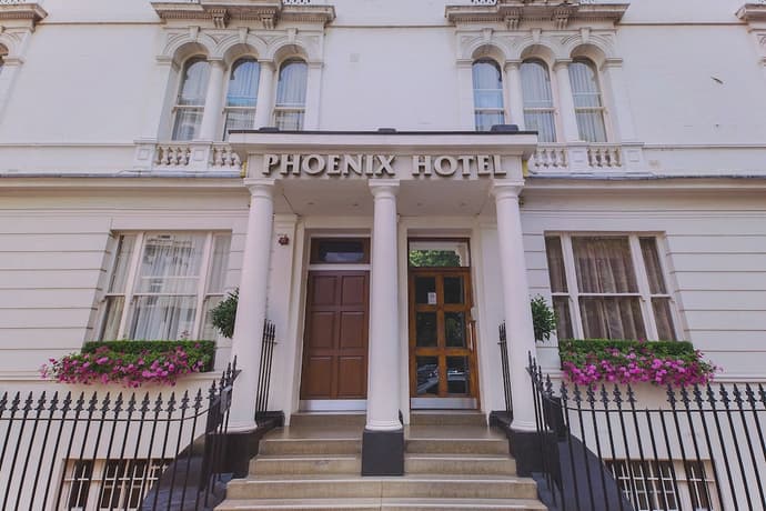 Phoenix Hotel, Primary image