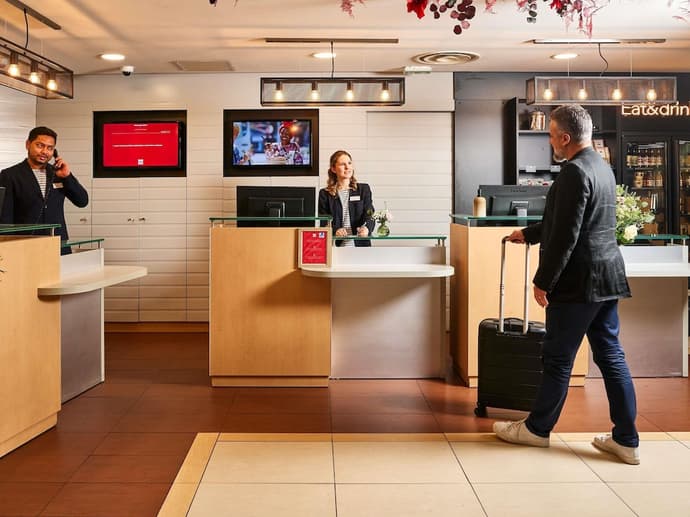 ibis Paris La Défense Esplanade