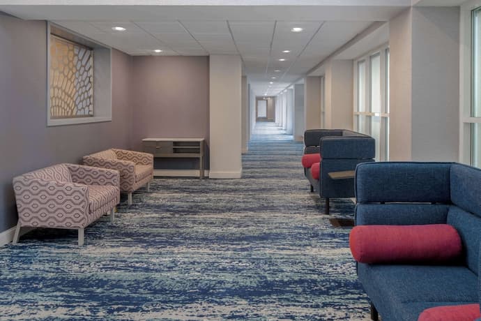 DoubleTree Suites by Hilton Hotel Mt. Laurel