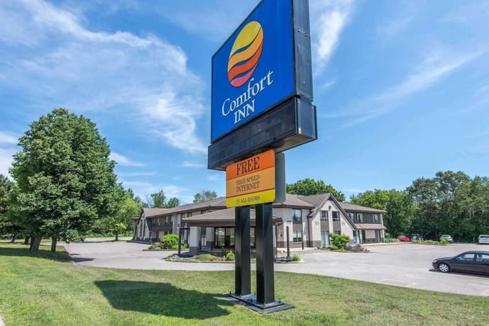 Comfort Inn, Primary image