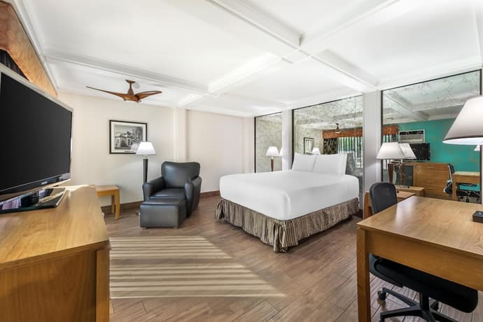 Best Western Pine Tree Motel