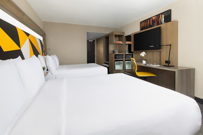 M Social Hotel New York Times Square, Room