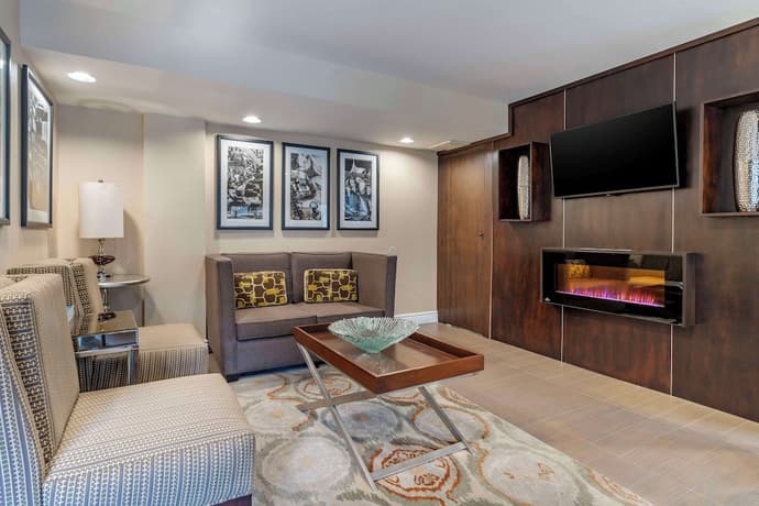 Best Western Carmel's Town House Lodge, Primary image