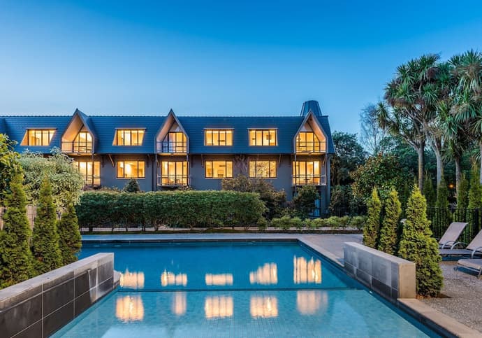 Chateau on the Park - Christchurch, a DoubleTree by Hilton, Primary image