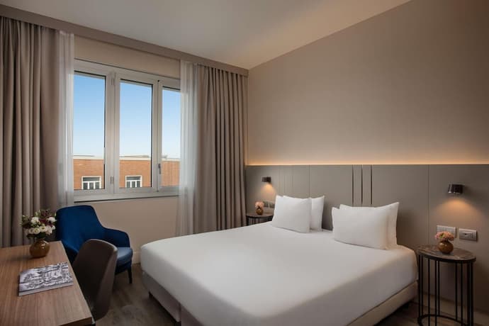 NH Trieste, Primary image