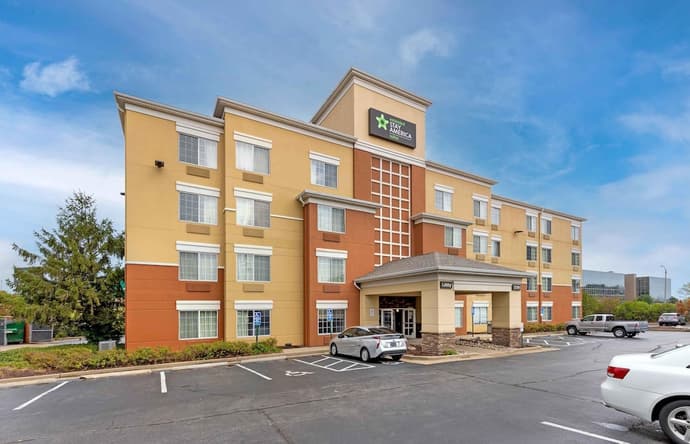 Extended Stay America Suites St Louis Westport Central