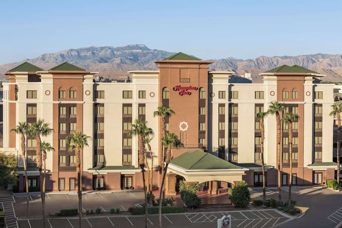 Hampton Inn Tropicana, Primary image