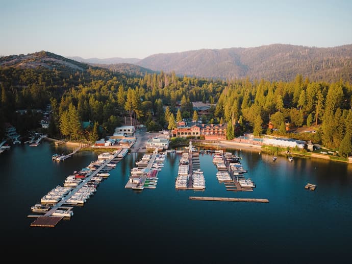 The Pines Resort, Primary image