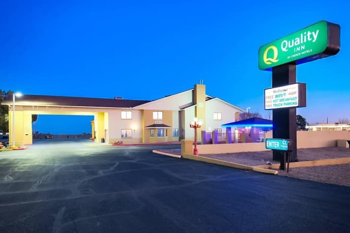 Quality Inn Holbrook near Petrified Forest