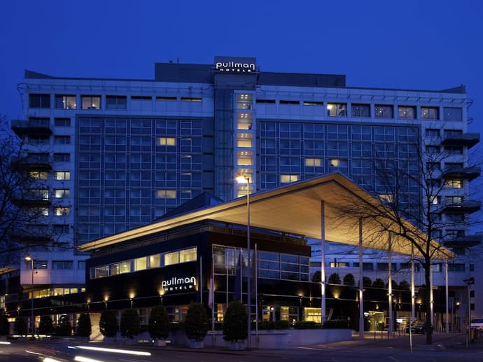 Pullman Cologne, Primary image