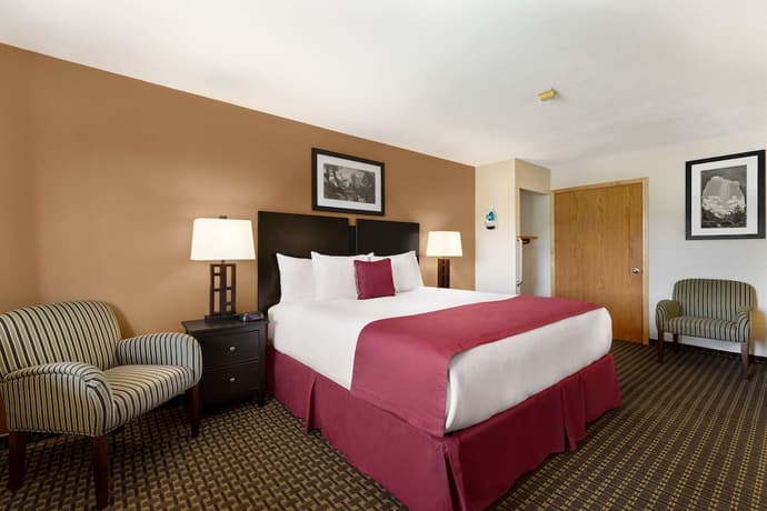 Baymont by Wyndham Cortez