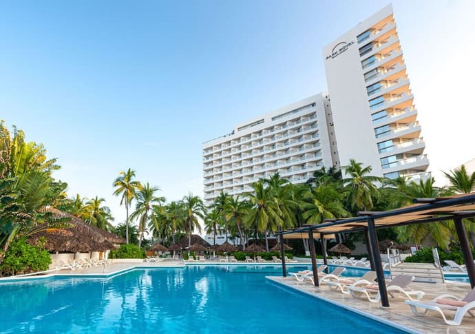 Park Royal Beach Ixtapa - All Inclusive, Primary image