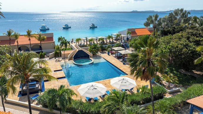 Divi Flamingo Beach Resort & Casino