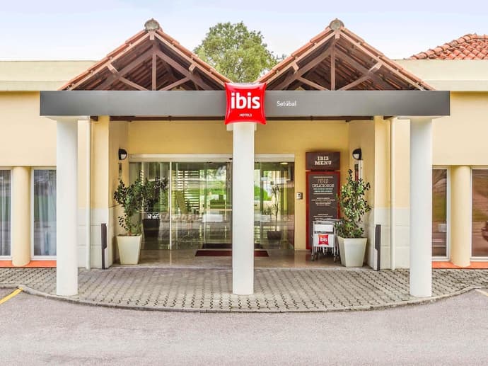 ibis Setubal