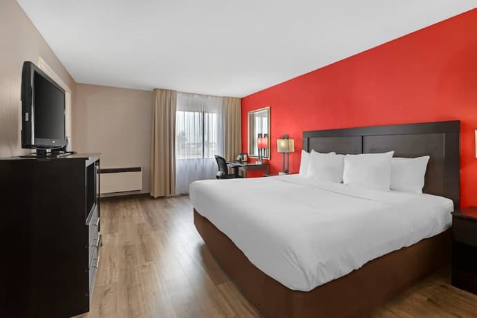 Quality Inn & Suites - Toronto West