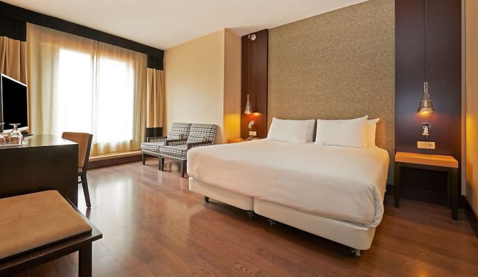 NH Barcelona Eixample