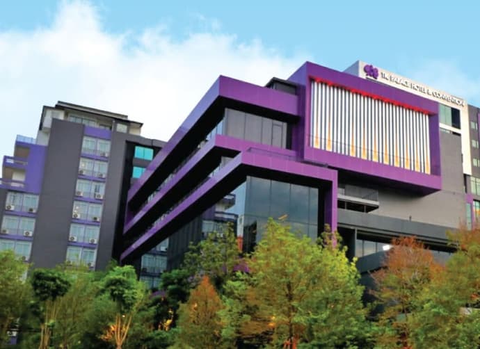 TK Palace Hotel & Convention