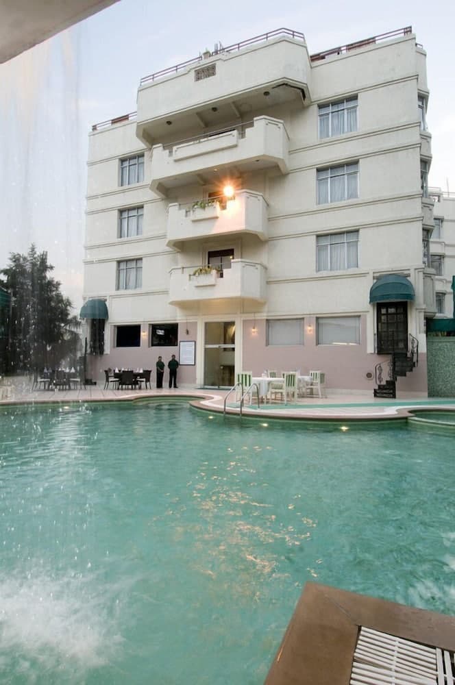 Howard Plaza - The Fern Agra, Primary image