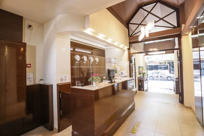 Aegeon Hotel, Primary image