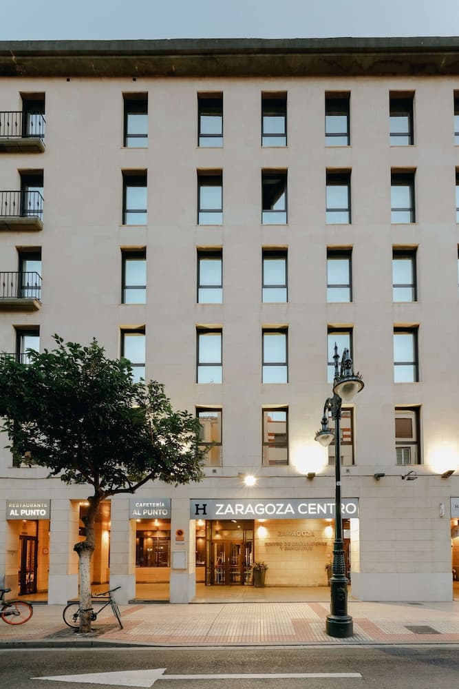 Hesperia Zaragoza Centro, Primary image