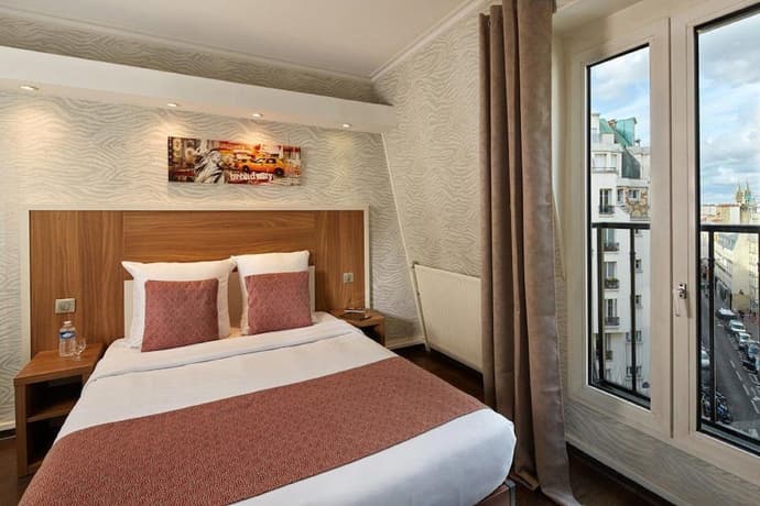 Grand Hotel Nouvel Opera, Primary image