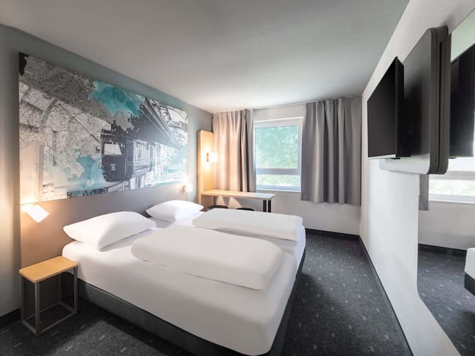 B&B HOTEL Wuppertal-City