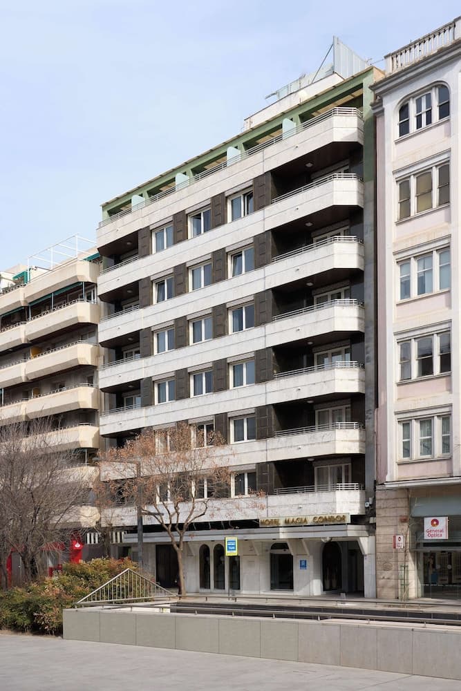 Hotel Macià Cóndor, Primary image