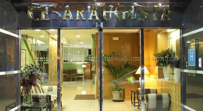 Hotel Cesaraugusta, Primary image