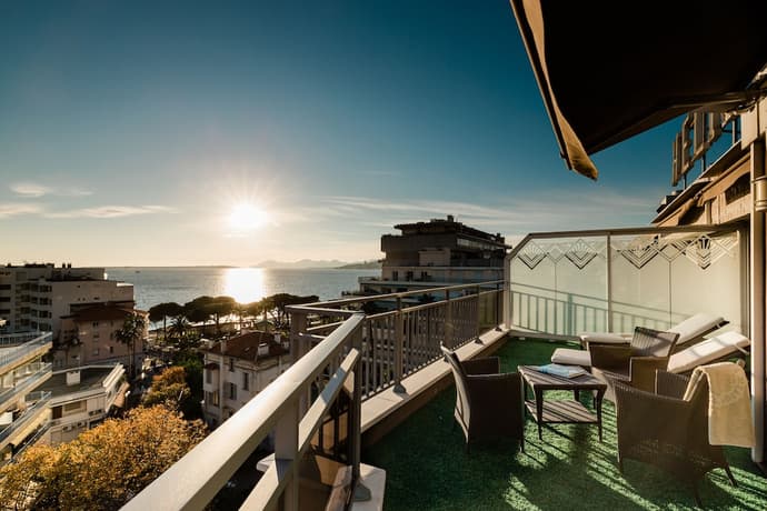 Hotel Helios, Primary image