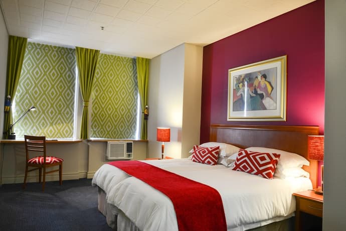 Cape Town Lodge Hotel