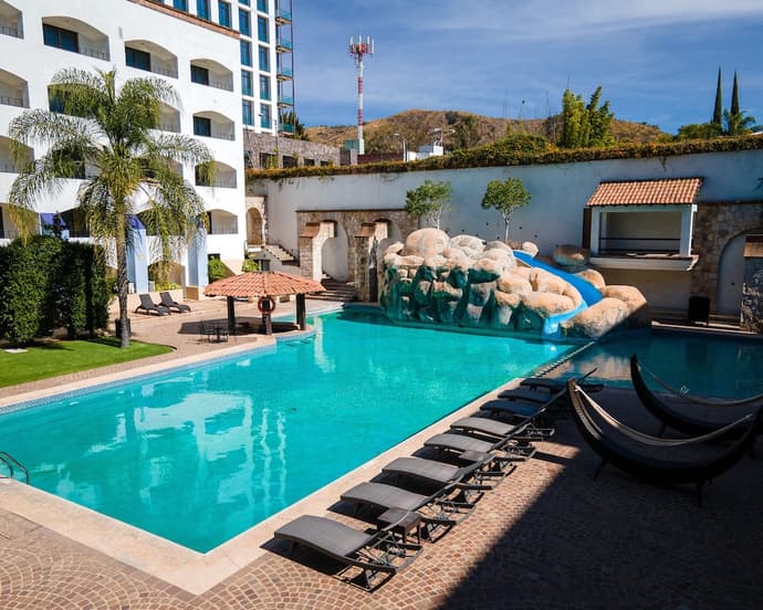 Gran Plaza Hotel & Convention Center, Primary image