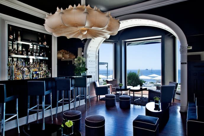 Farol Hotel, Primary image